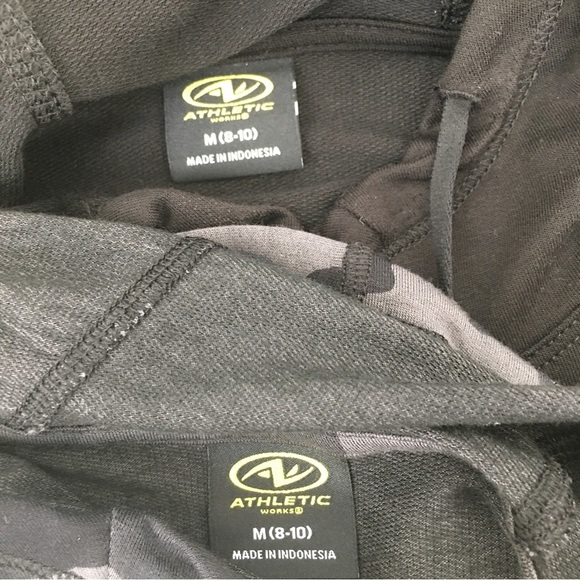Athletic Works Women’s Soft Hoodie Top Bundle of 2 Black Gray Camo NEW Sz Medium - Picture 11 of 16
